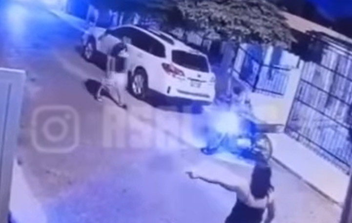Vecinos impiden que motorista sea asaltado Herrera