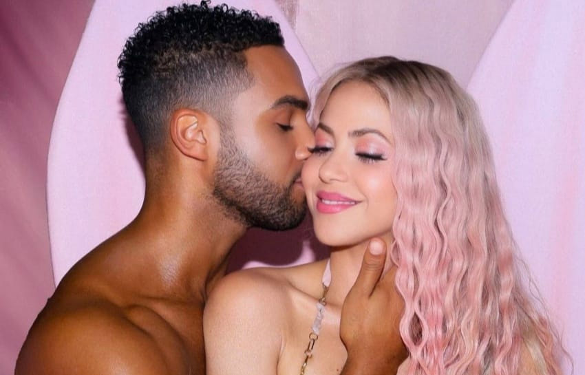 Shakira enciende las redes junto al actor Lucien Laviscount