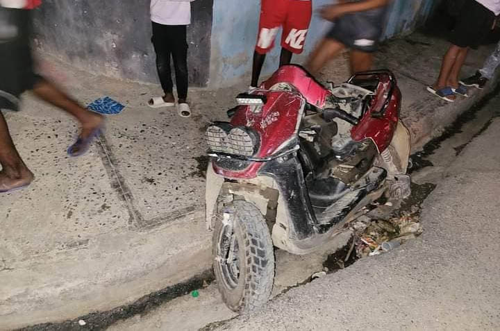Mujer pierde la vida, se le aceleró su pasola en Santiago Oeste