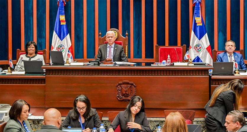 Senado aprueba proyecto para prohibir acoso escolar “bullying”