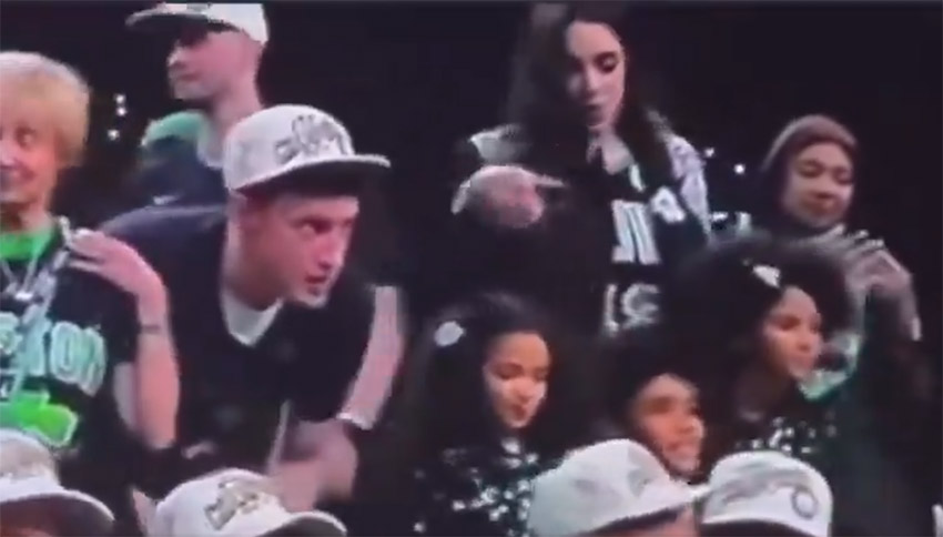 Viral video de Amelia Vega contando a sus hijos para foto