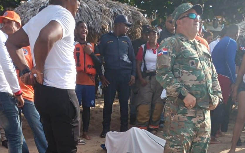 Hallan cuerpo de hombre en playa Costambar