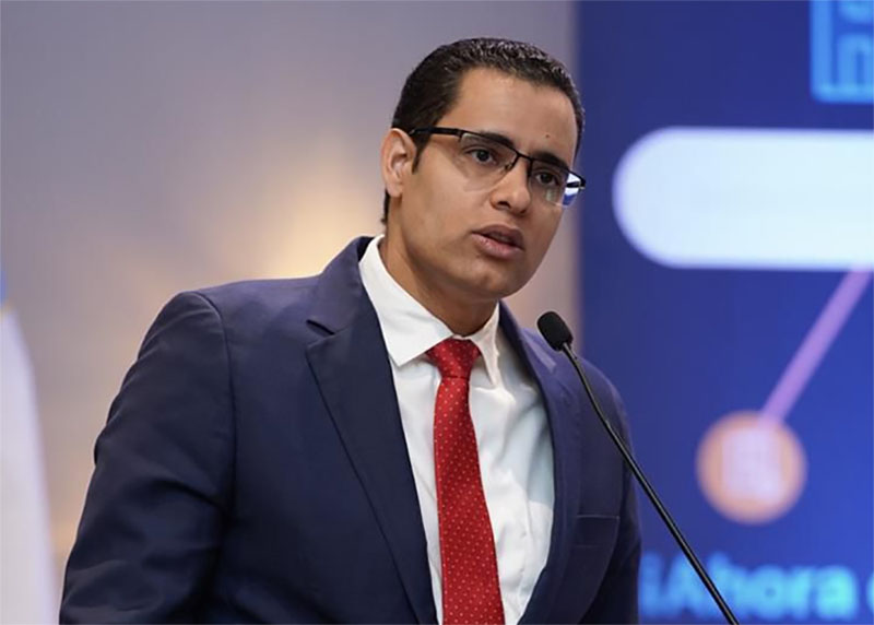 Juan Ariel Jiménez dice deuda de RD