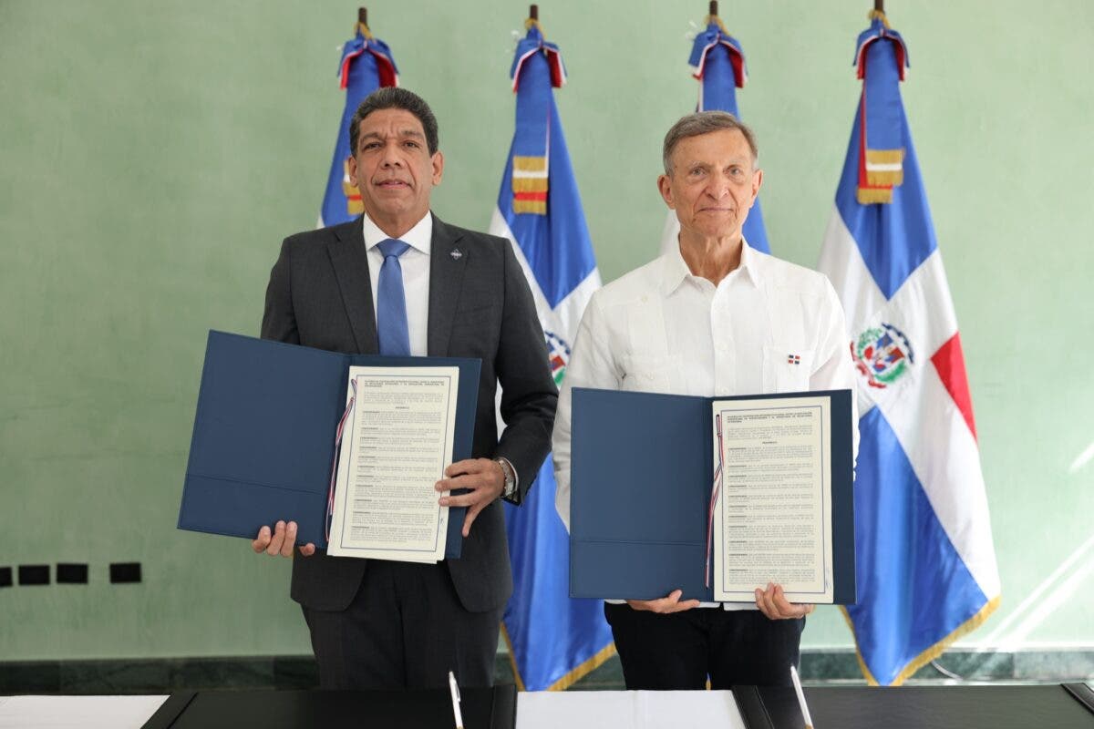 Cancillería y ADOEXPO acuerdan promover las exportaciones