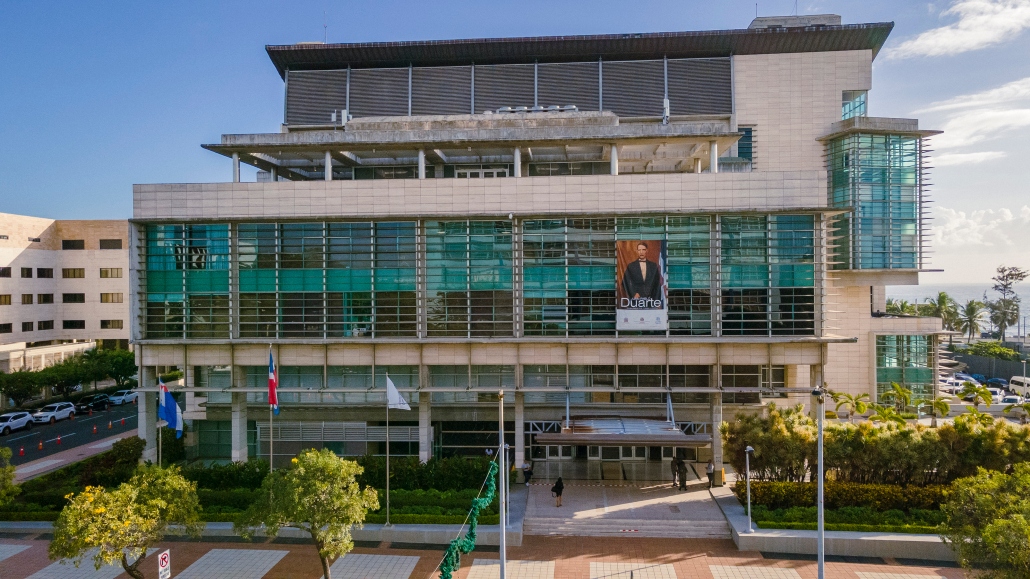 Fachada_PGR_bajante_Duarte_Mes_de_la_Patria_003-66_50-1.jpg