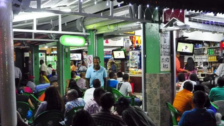 Comerciantes piden diálogo con Faride Raful ante incautación de bocinas