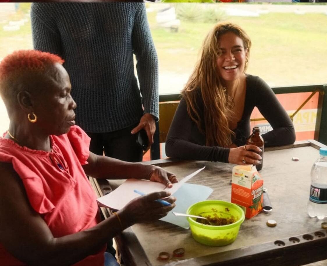 Karol G comparte su divertido viaje a Jamaica