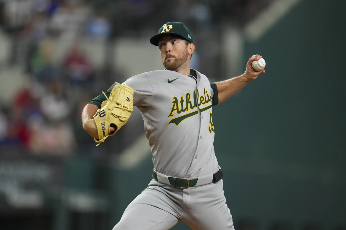Jeffrey Springs lanza joya monticular y Atléticos blanquean 3-0 a los Rangers
