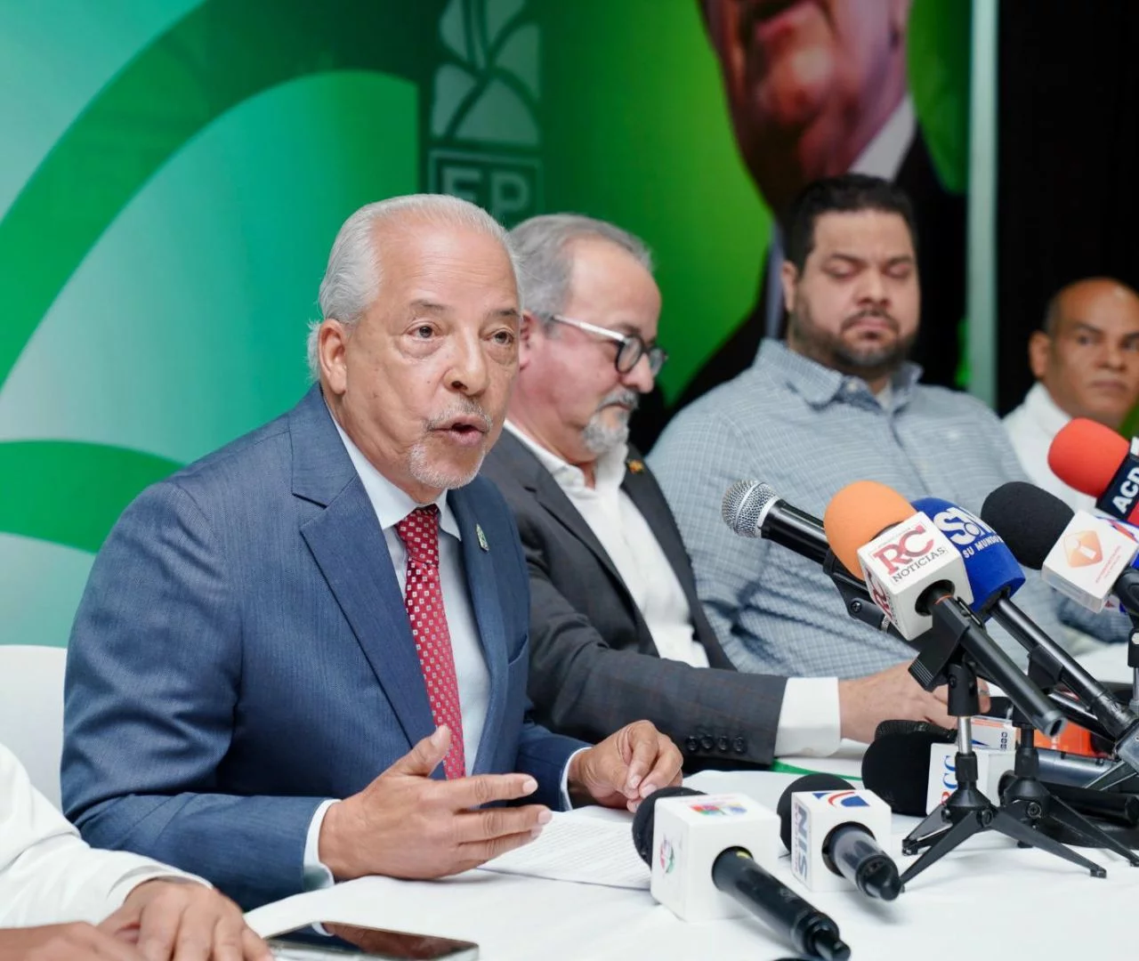 El Senasa está en crisis denuncia Fuerza del Pueblo