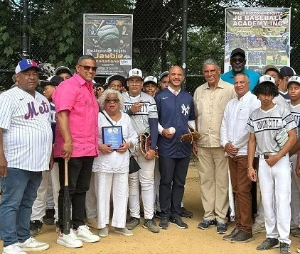 Asamblea Estatal NY reconoce a Roberto Rojas por sus aportes al deporte