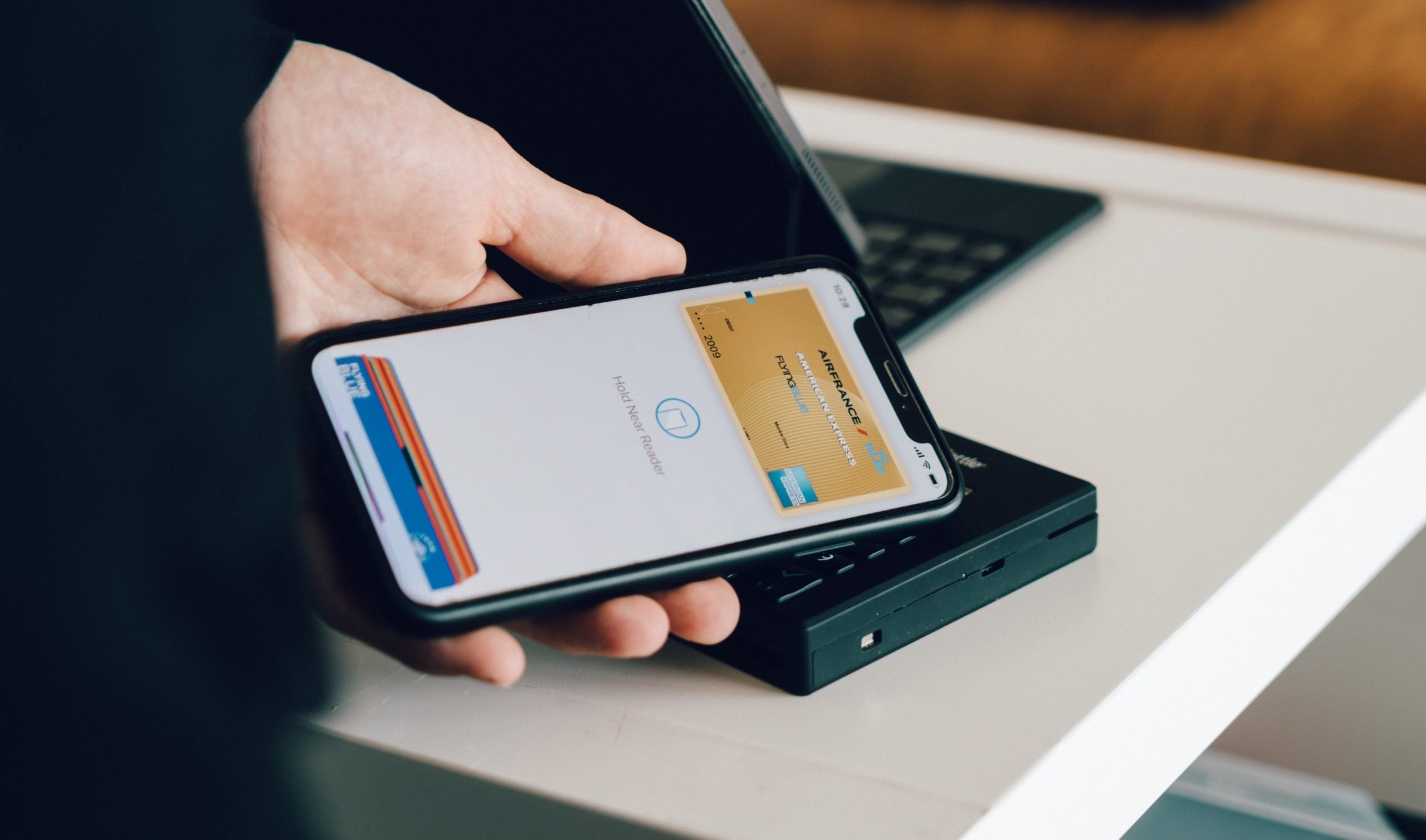 NFC 15 ya está aquí y ofrecerá pagos móviles más rápidos y sin contacto