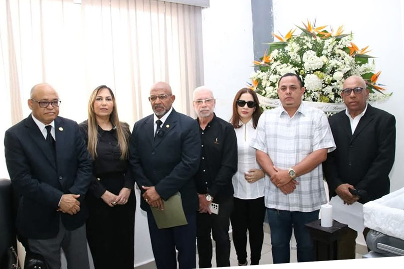 Organizaciones de la comunicación mocana tributan homenaje póstumo al periodista Miguel Cruz Tejada