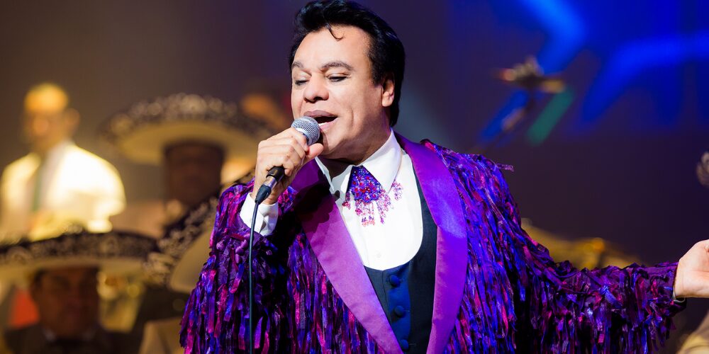 Lanzan sencillo con grabaciones inéditas de Juan Gabriel