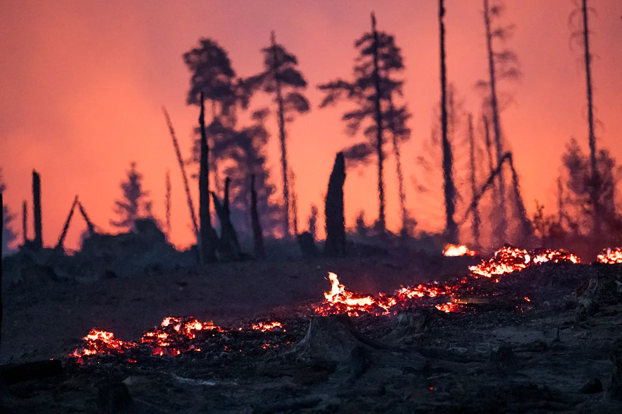 incendios forestales obligan a evacuar