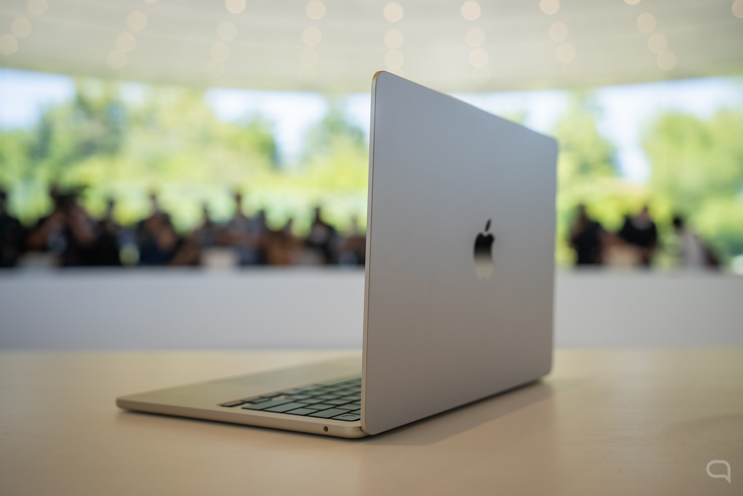 MacBook-Air-M2-Apple-Park-5.jpg