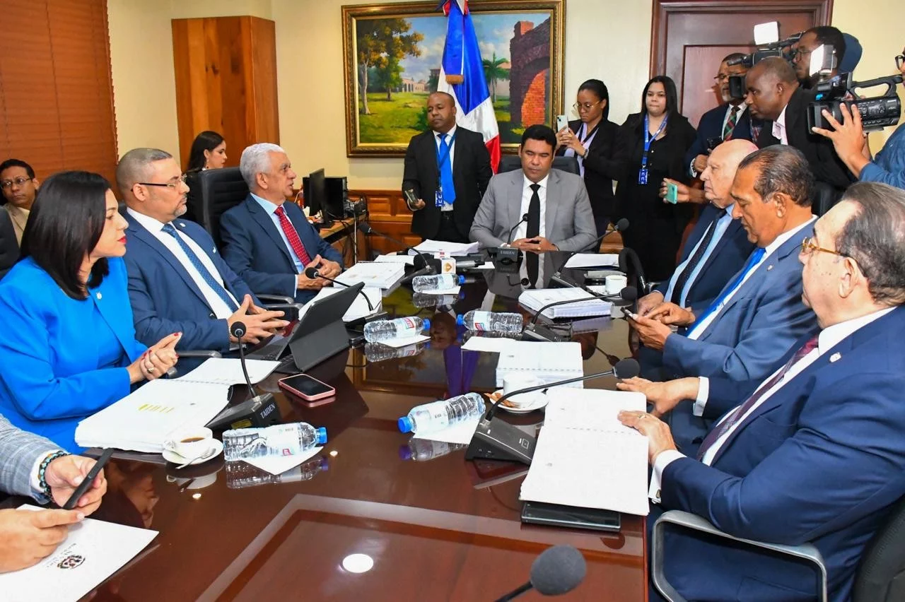 Comisión del Senado se apresta a rendir informe favorable sobre proyecto Código de Trabajo