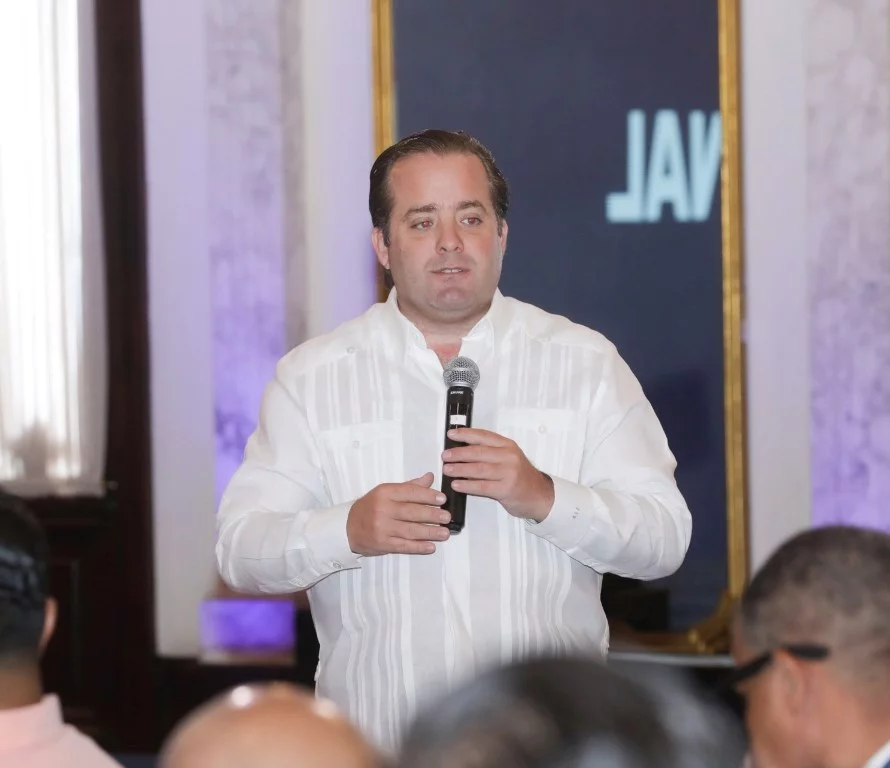 Solo 37 de 45 instituciones públicas han definido su nuevo horario laboral, según José Ignacio Paliza