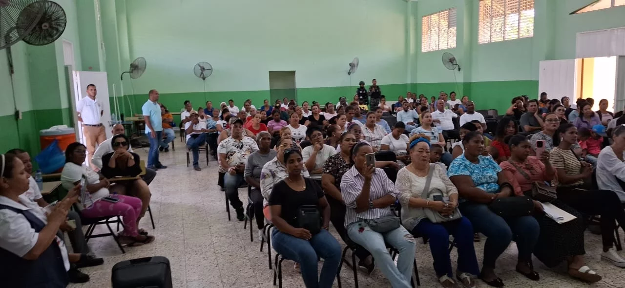 Río San Juan da un mes de tregua a Educación
