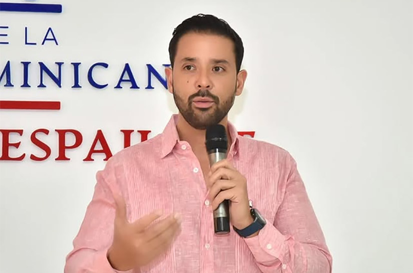 Emmanuel Bautista, caminando sobre las huellas del liderazgo político de su padre en la provincia Espaillat