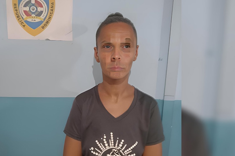 Apresan mujer acusada de incendiar comercio en Santiago