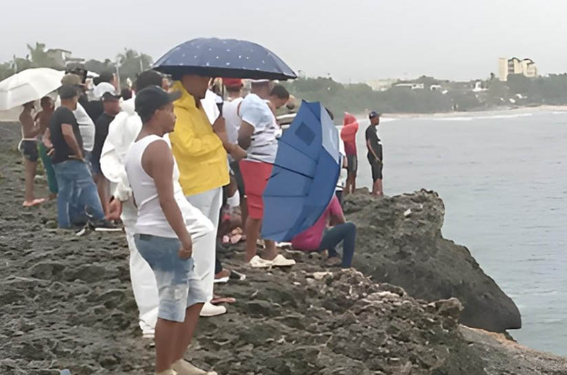 incidente en playa Caleta