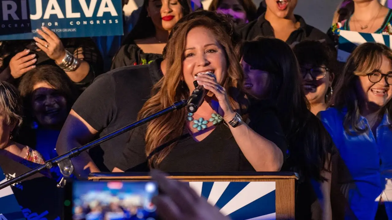 Adelita Grijalva primera mujer latina electa al Congreso de Arizona