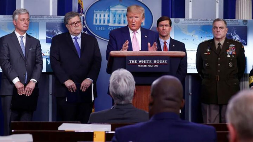 Trump informa acción naval contra barco cargamento de droga desde Venezuela