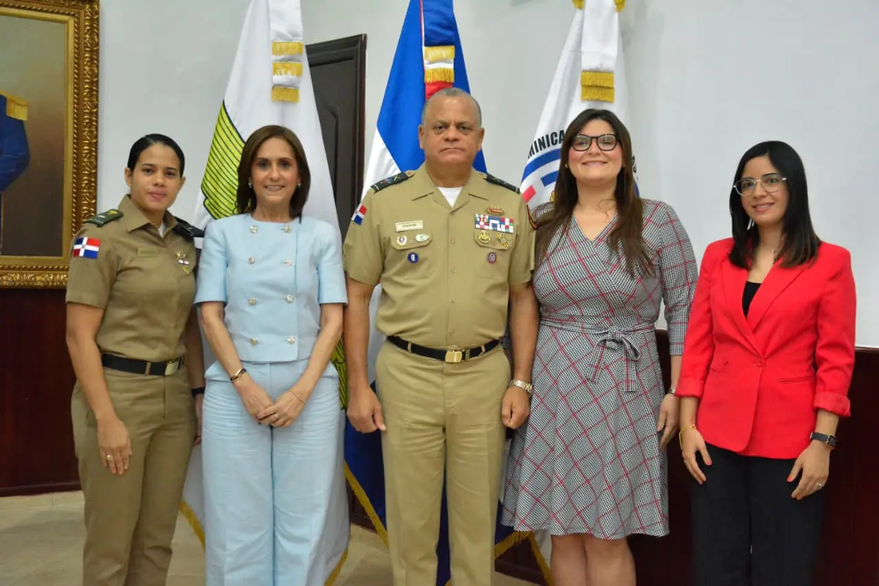MIDE forma a padres militares en estrategias para apoyar a niños con autismo