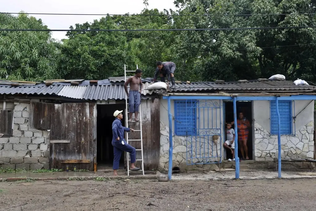 EEUU ofrece ayuda humanitaria "inmediata" al "pueblo de Cuba afectado" por Melissa