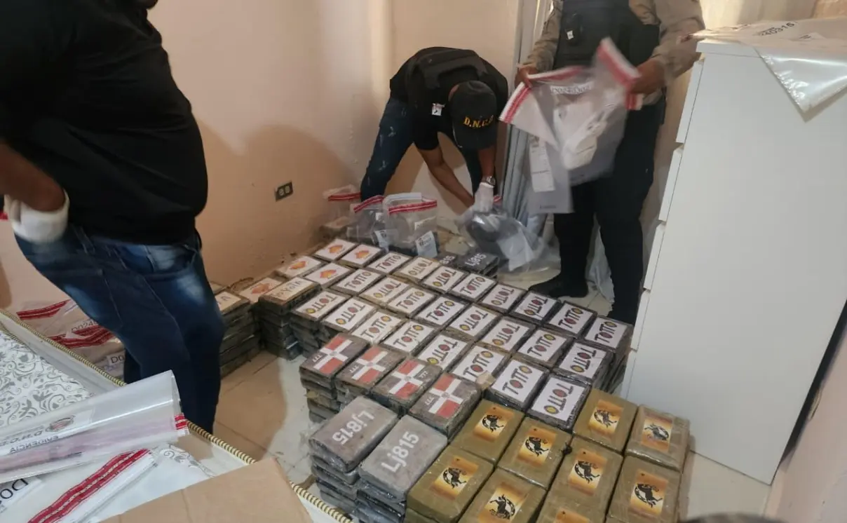Incautaciones millonarias y arrestos en una lucha contra el narcotráfico