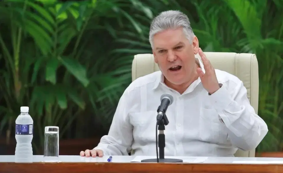 Imputan al exministro cubano Alejandro Gil por espionaje