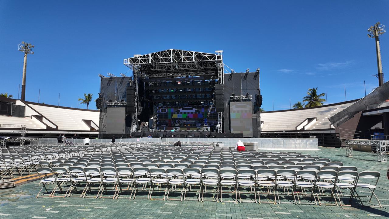 Así luce el montaje del concierto de esta noche de Wisin y Jowell & Randy