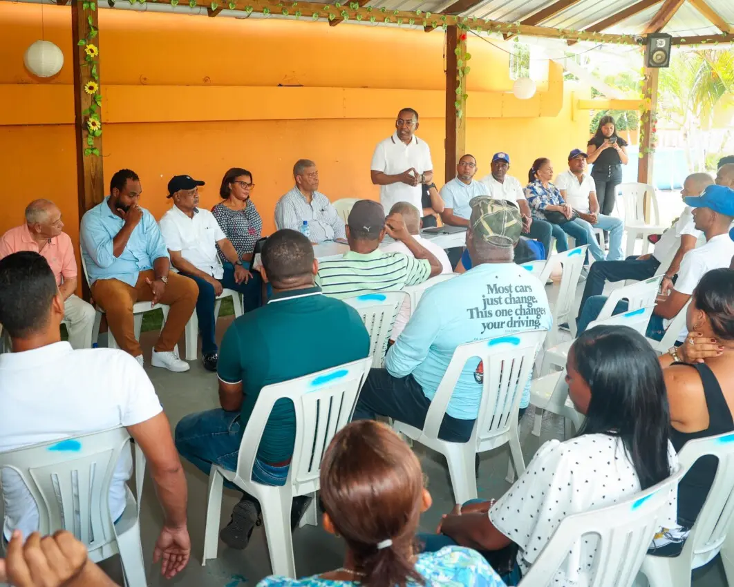 Víctor Pichardo y Darío Castillo encabezan jornada "Verifícate" del PRM en Monte Plata