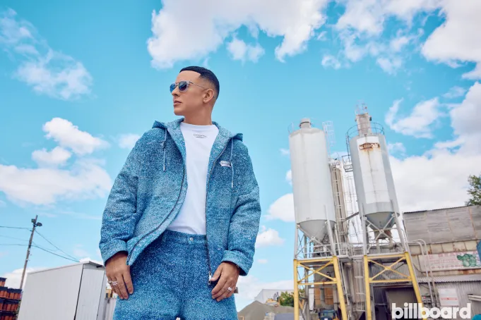 Daddy Yankee recomienda a nuevos talentos firmar acuerdos prenupciales