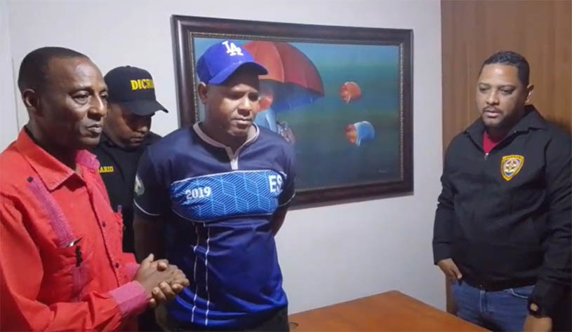 Se entrega hombre acusado de ultimar a otro por celos