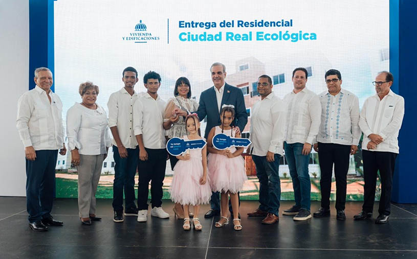 Presidente Abinader y Ministro Bonilla entregan 488 nuevas viviendas en Ciudad Real Ecológica en Santo Domingo Este