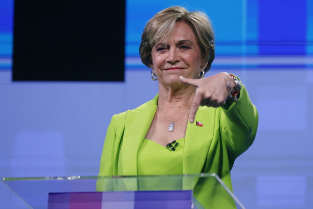 Chile celebra elecciones en medio de alta polarización