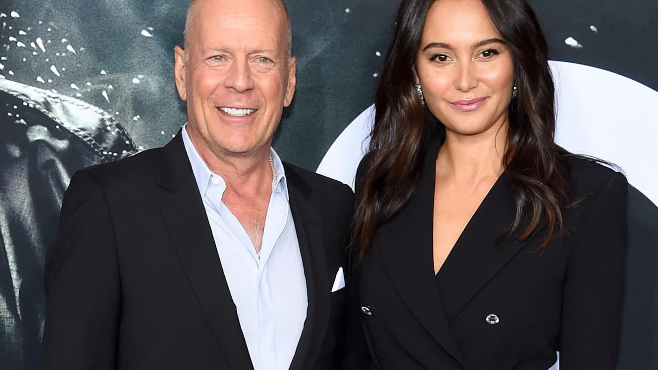 Emma Heming Willis comparte cómo celebra la familia las fiestas tras el diagnóstico de demencia de Bruce Willis