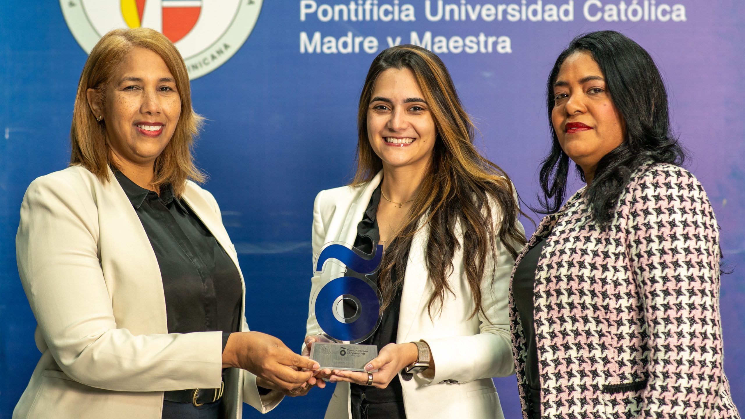 Qik Banco Digital, premiado por su comunicación disruptiva en Pucmm