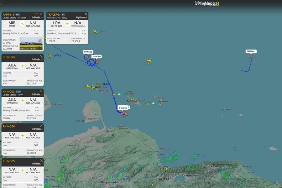 Aviones militares de EE. UU. sobrevuelan el Caribe