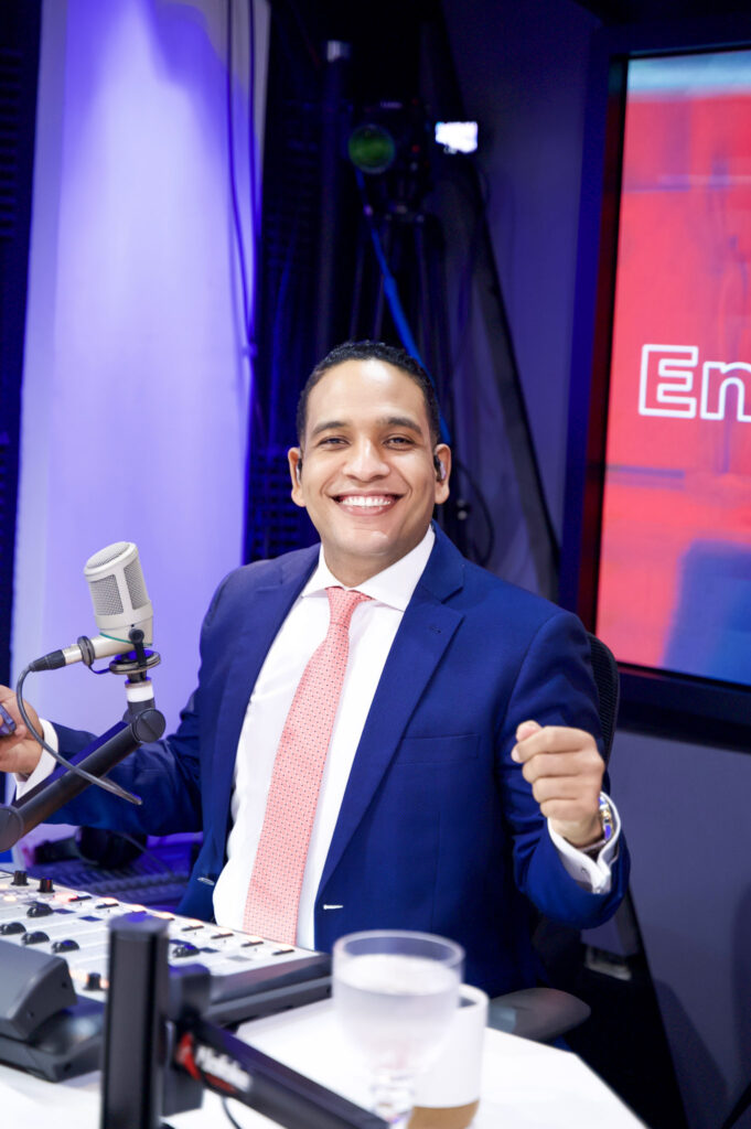 Hansel García aplaude regreso de Iglesia Católica al debate