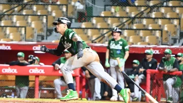 Ismael Munguía impulsa la victoria en el 12º inning y las Estrellas Orientales frenan su racha negativa