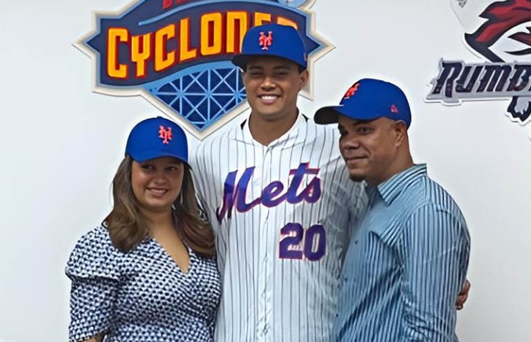 Jodarlin Pérez firma con organización de los Mets de Nueva York