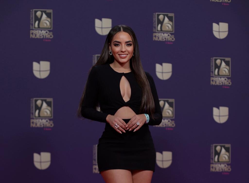 Nathaly Luna, enviada especial de Telemicro Latin Grammy