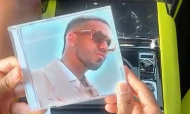 Romeo aumenta expectativas al revelar cover de nuevo álbum