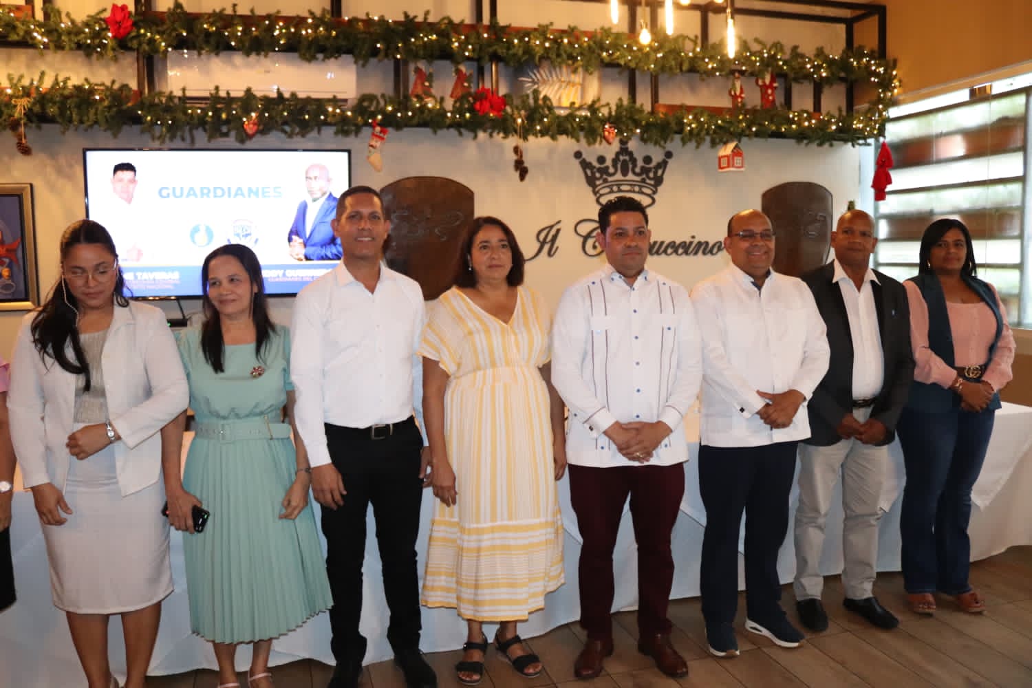 René Taveras presenta candidatura a Secretaría General PRM
