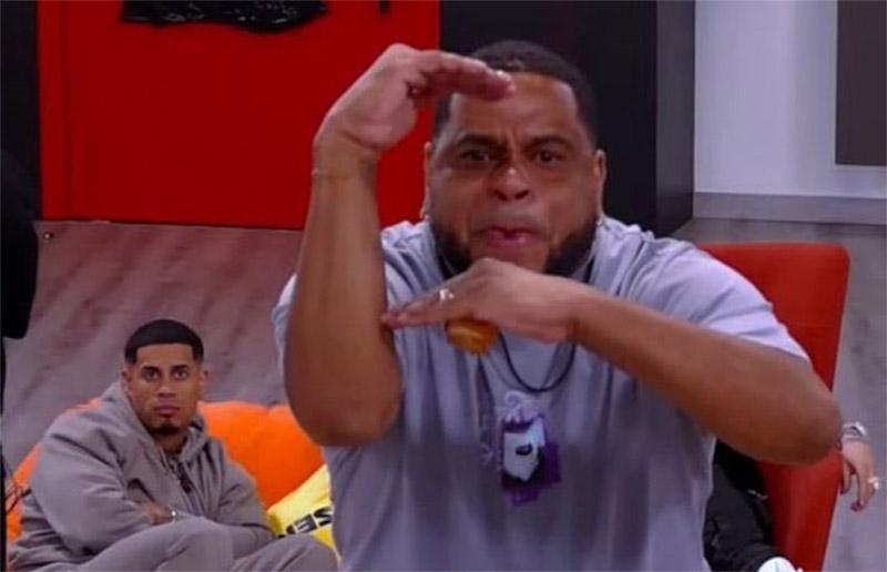 La Fruta desata euforia en el concierto de Bad Bunny