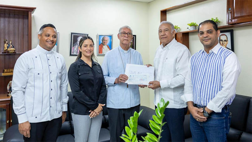 Gobierno entrega RD$27 millones para casa de acogida de sacerdotes