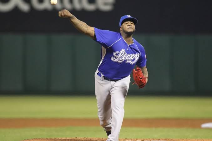 Tras ser dejado en libertad por el Licey, Lisalverto Bonilla es firmado por las Águilas