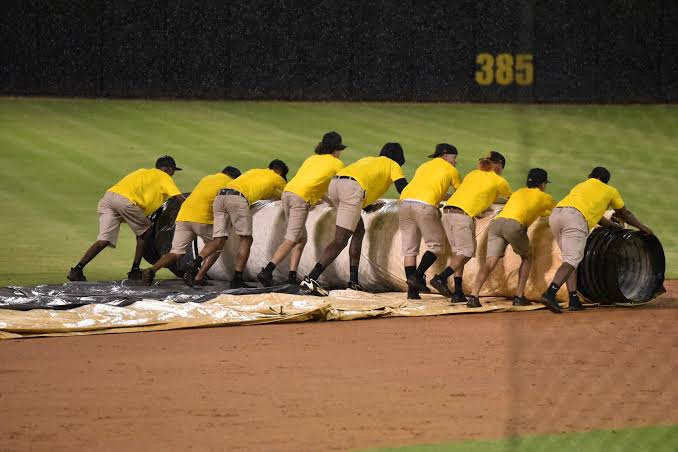 Suspendido el juego entre Escogido y Águilas por las lluvias